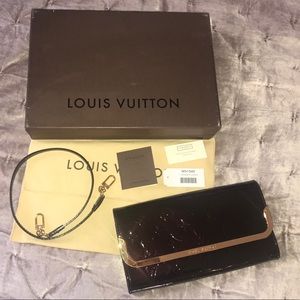 Authentic Louis Vuitton Rossmore MM Amarante